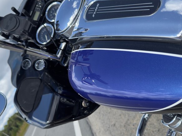2011 Harley-Davidson Road Glide Limited, синий, 1000000 рублей - вид 23