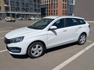 2024 Lada (ВАЗ) Vesta SW I Рестайлинг (NG), белый, 1580000 рублей, вид 1
