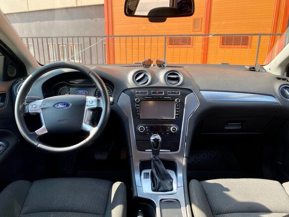2011 Ford Mondeo IV Рестайлинг, чёрный, 860000 рублей - вид 9