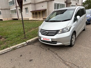 2011 Honda Freed I, серебристый, 950000 рублей, вид 2