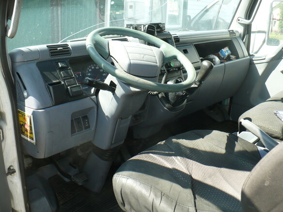 2014 Fuso (Mitsubishi) Canter, белый, 1350000 рублей - вид 2
