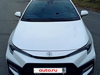 2021 Toyota Corolla XII (E210), белый, 1850000 рублей, вид 4