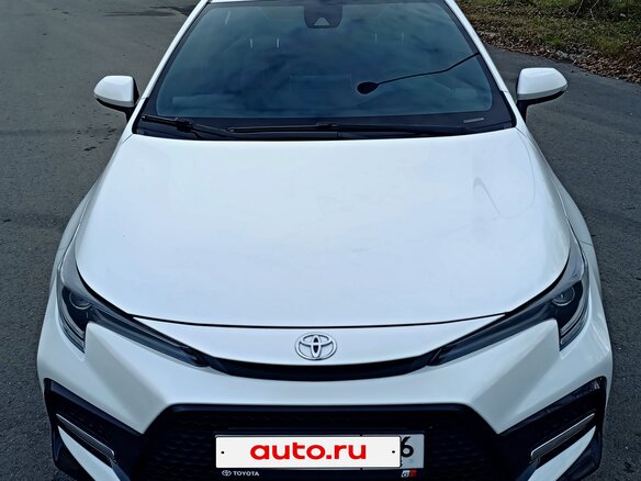 2021 Toyota Corolla XII (E210), белый, 1760000 рублей - вид 3