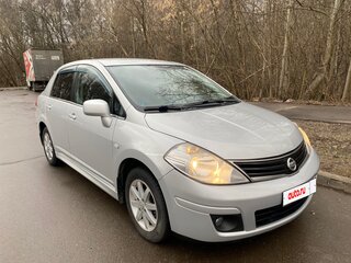 2011 Nissan Tiida I Рестайлинг, серый, 630000 рублей, вид 3