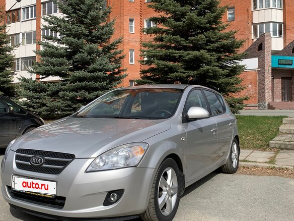 2007 Kia Ceed I, серебристый, 750000 рублей - вид 1