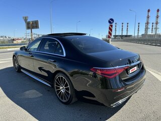 2020 Mercedes-Benz S-Класс 400 d Long 4MATIC VII (W223), чёрный, 11000000 рублей, вид 4