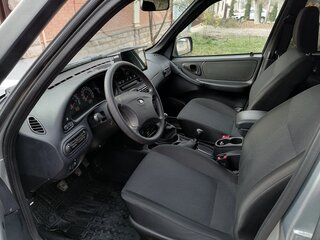 2023 Lada (ВАЗ) Niva Travel I, серебристый, 1170000 рублей, вид 5