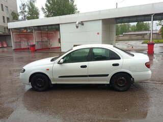 2004 Nissan Almera II (N16) Рестайлинг, белый, 330000 рублей, вид 2