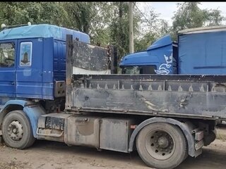 1993 Scania 3-Series, синий, 330000 рублей, вид 1
