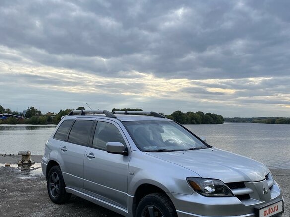 2004 Mitsubishi Outlander I, серебристый, 645000 рублей - вид 6