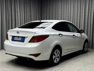 2015 Hyundai Solaris I Рестайлинг, белый, 599000 рублей, вид 4
