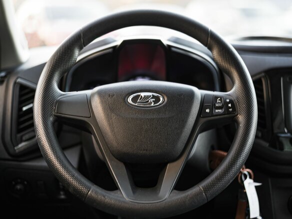 2017 Lada (ВАЗ) XRAY I, белый, 644000 рублей - вид 5