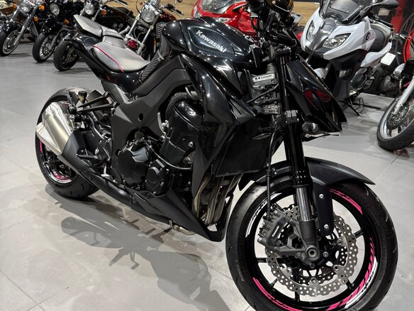 2017 Kawasaki Z 1000, чёрный, 845000 рублей - вид 4