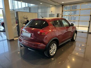 2011 Nissan Juke I, красный, 839000 рублей, вид 4
