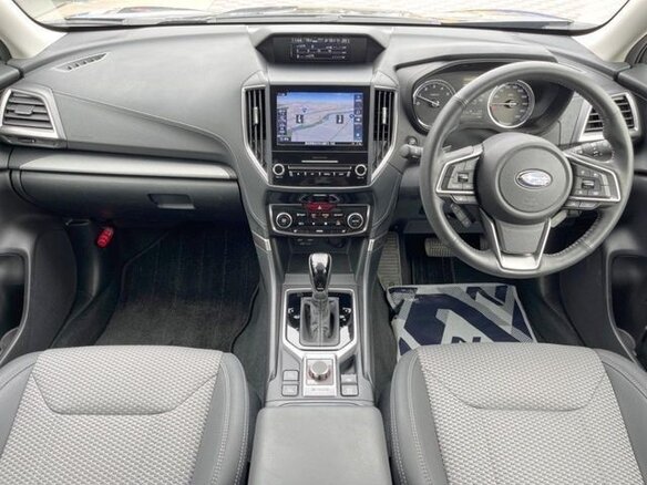 2020 Subaru Forester MHEV V, серый, 2763013 рублей - вид 6