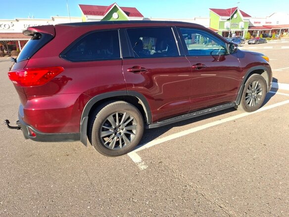 2014 Toyota Highlander III (XU50), красный, 2500000 рублей - вид 3