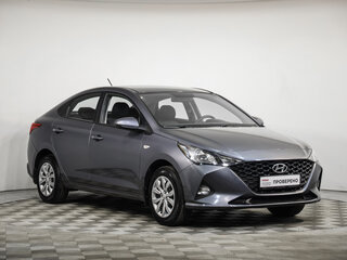 2021 Hyundai Solaris II Рестайлинг, серый, 1689777 рублей, вид 3