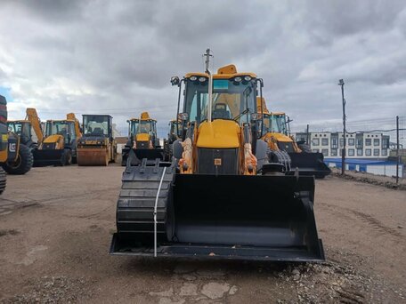 2026 JCB 3CX, жёлтый, 15900000 рублей, вид 2