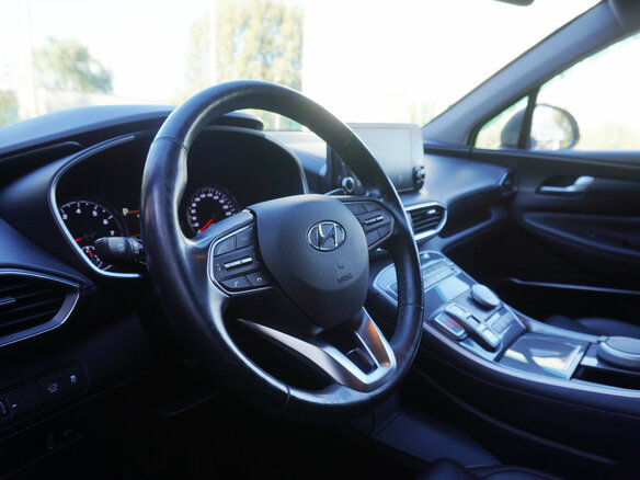 2021 Hyundai Santa Fe IV Рестайлинг, серый, 3643000 рублей - вид 10