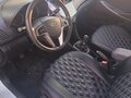 2015 Hyundai Solaris I Рестайлинг, белый, 720000 рублей - вид 4