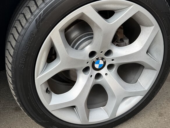 2010 BMW X6 40d I (E71), белый, 1750000 рублей - вид 9