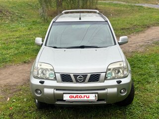 2004 Nissan X-Trail I Рестайлинг, серебристый, 435000 рублей, вид 3