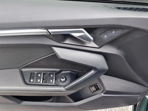2023 Audi A3 35 TFSI IV (8Y), зелёный, 2250000 рублей - вид 9