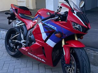 2022 Honda CBR 600RR, красный, 1100000 рублей, вид 2