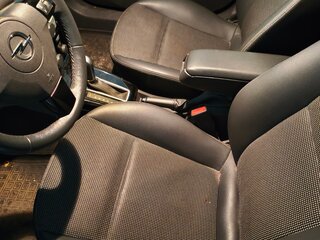 2012 Opel Astra H Рестайлинг, чёрный, 700000 рублей, вид 3