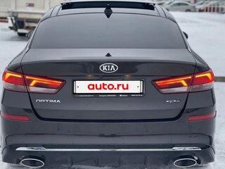 2019 Kia Optima IV Рестайлинг, коричневый, 1720000 рублей, вид 5