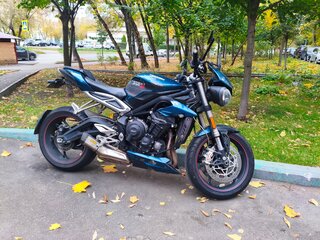2017 Triumph Street Triple, синий, 750000 рублей, вид 1