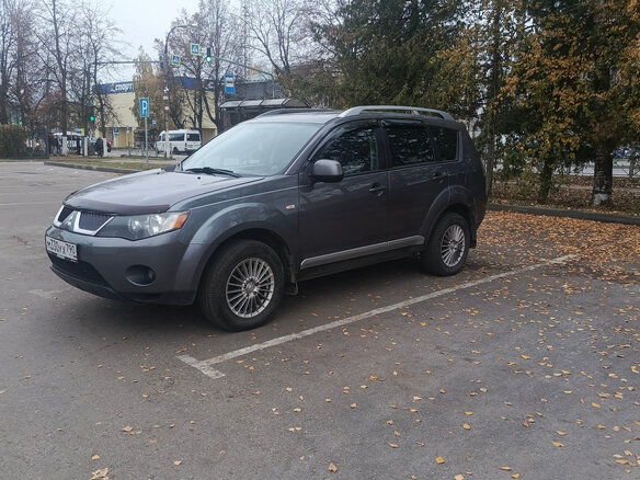 2008 Mitsubishi Outlander II, серый, 930000 рублей