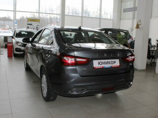 2026 Lada (ВАЗ) Vesta I Рестайлинг (NG), серый, 1835900 рублей, вид 2