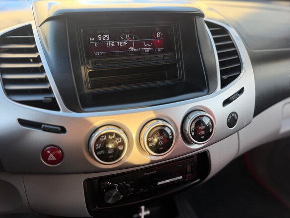 2012 Mitsubishi L200 IV, чёрный, 1420000 рублей - вид 25