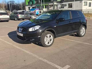 2010 Nissan Qashqai I Рестайлинг, чёрный, 900000 рублей, вид 1