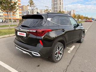 2020 Kia Seltos I, чёрный, 2128000 рублей, вид 4