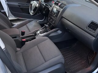 2008 Volkswagen Golf V, серебристый, 450000 рублей, вид 4
