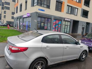 2012 Kia Rio 4-speed III, серебристый, 530000 рублей, вид 5