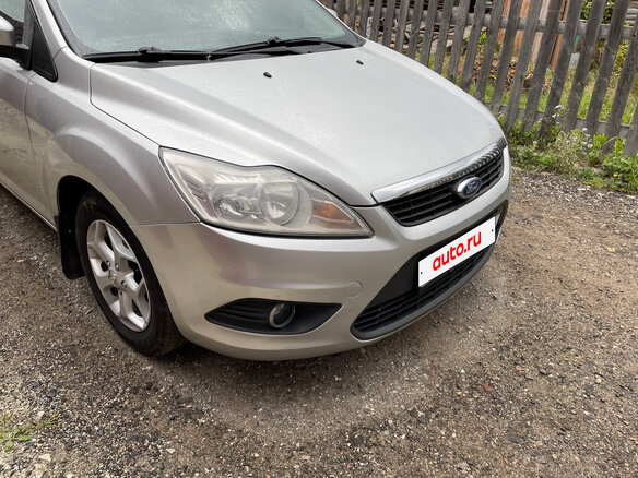 2008 Ford Focus II Рестайлинг, серебристый, 510000 рублей - вид 4