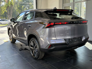 2026 Omoda C5 II, серый, 2300000 рублей, вид 4