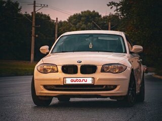2010 BMW 1 серии 116i I (E81/E82/E87/E88) Рестайлинг, белый, 820000 рублей, вид 2