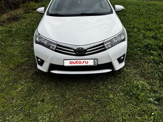 2014 Toyota Corolla XI (E160, E170, E180), белый, 1299999 рублей, вид 2