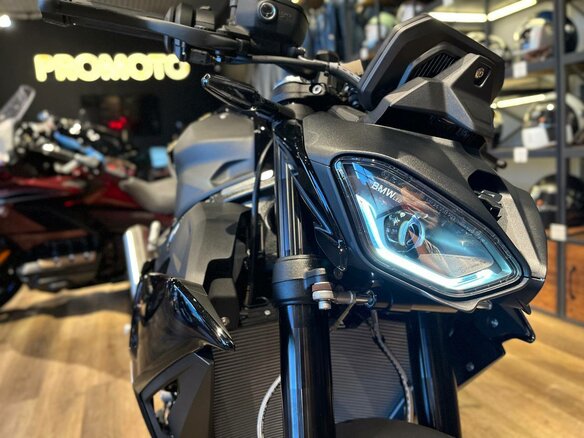 2025 BMW S 1000 R, чёрный, 2049000 рублей - вид 4