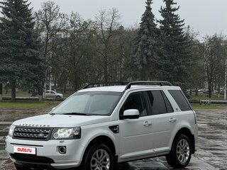 2014 Land Rover Freelander II Рестайлинг 2, белый, 1770000 рублей, вид 3