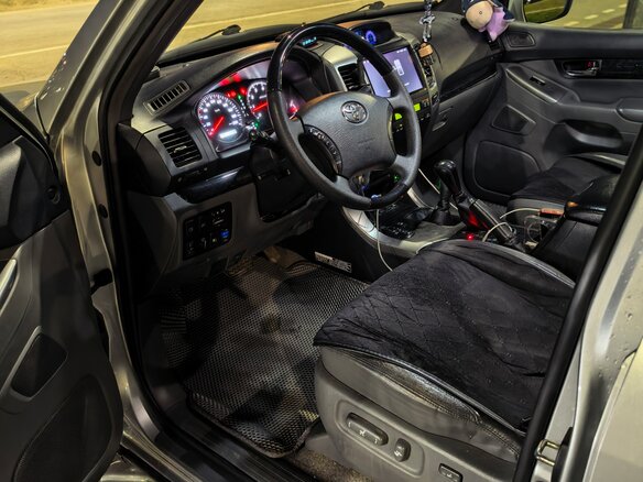 2008 Toyota Land Cruiser Prado 5-speed 120 Series Рестайлинг, серебристый, 2500000 рублей - вид 7