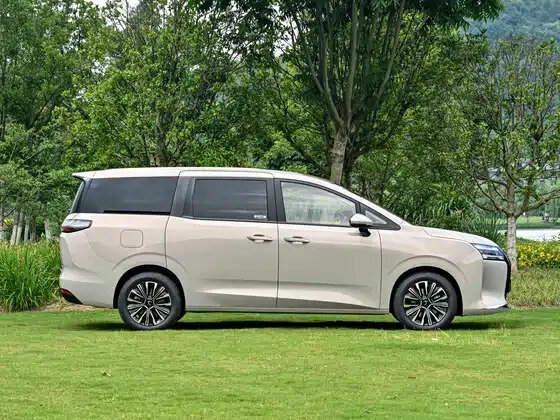 2026 Wuling Starlight 730, бежевый, 3664206 рублей - вид 7