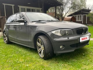2005 BMW 1 серии 120i I (E81/E82/E87/E88), бежевый, 700000 рублей, вид 2