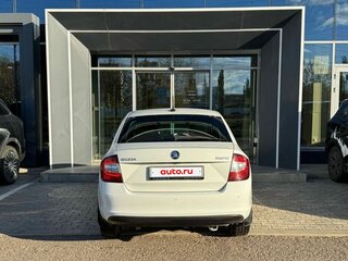 2019 Skoda Rapid I Рестайлинг, белый, 1350000 рублей, вид 5