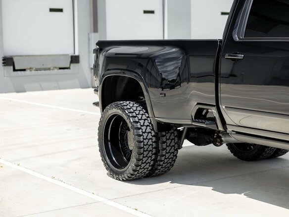 2026 Chevrolet Silverado, чёрный, 17460000 рублей - вид 7