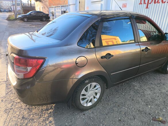 2017 Lada (ВАЗ) Granta I, коричневый, 395000 рублей - вид 3